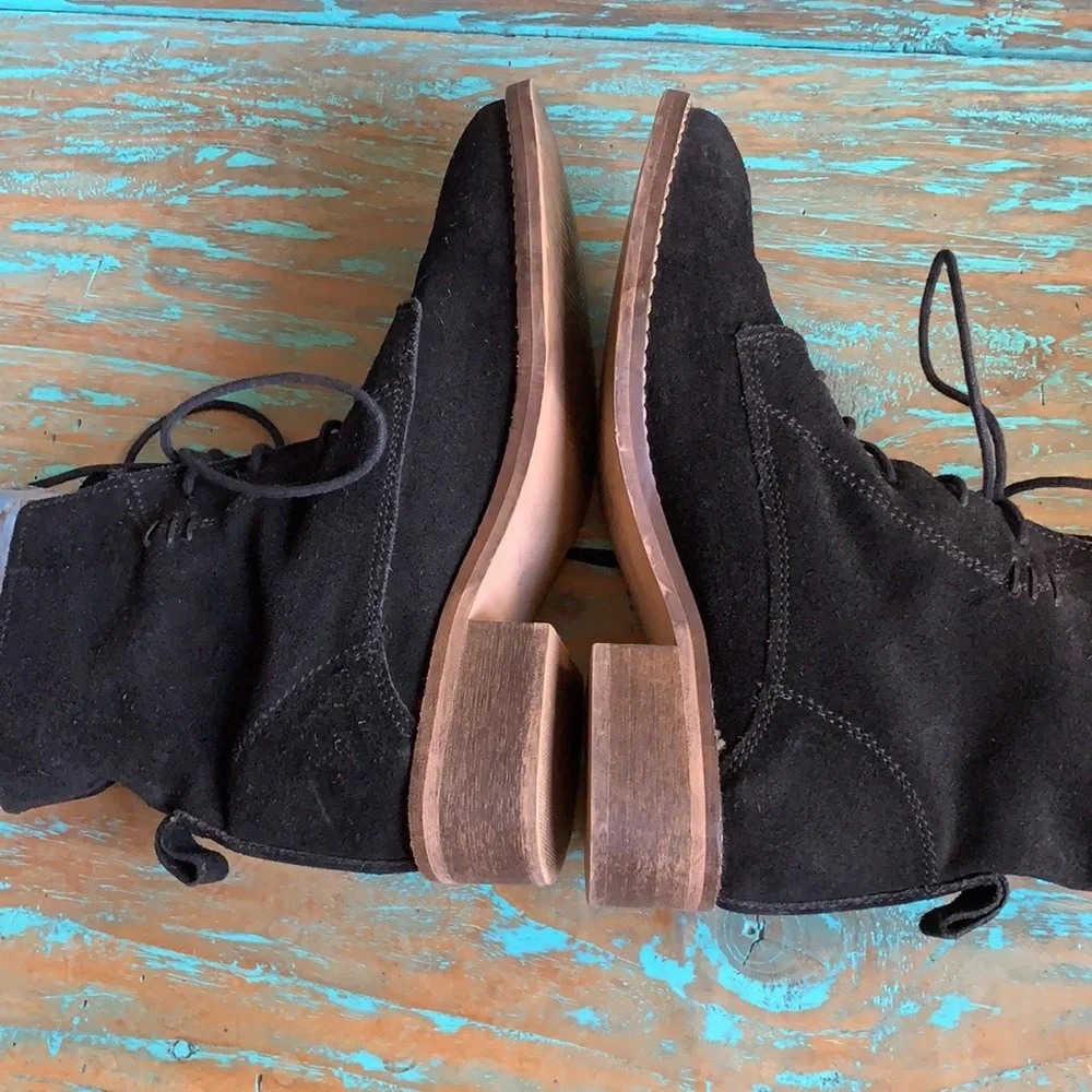 Steve Madden adorable booties